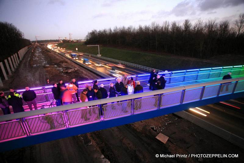 Auf der neuen Regenbogenbrücke am 22.12.2008